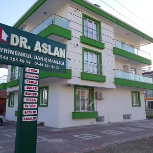 Dr Aslan Esenboğa
